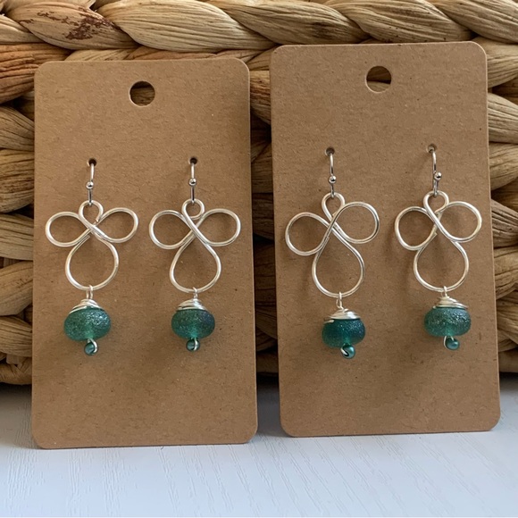 • NEW! [Handmade] Boho Earrings • - Picture 8 of 10